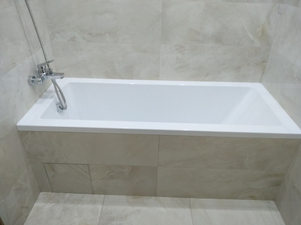 Modern Bathroom
